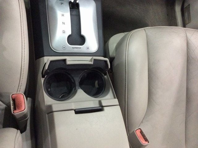 2004 Chrysler Pacifica Base Trim - 22940781 - 17