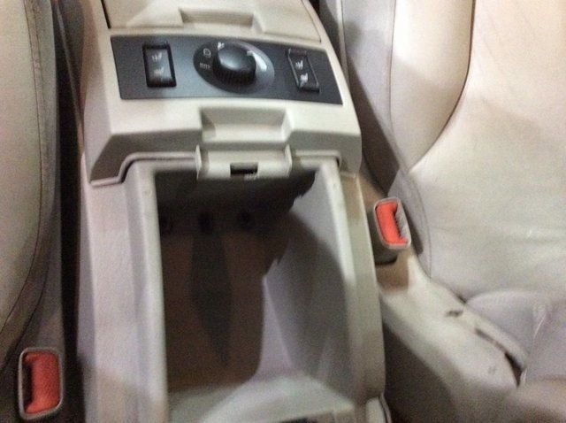 2004 Chrysler Pacifica Base Trim - 22940781 - 22