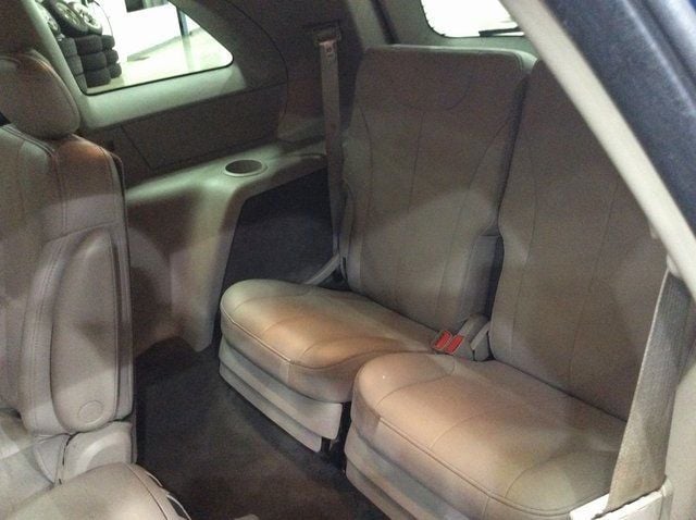 2004 Chrysler Pacifica Base Trim - 22940781 - 23