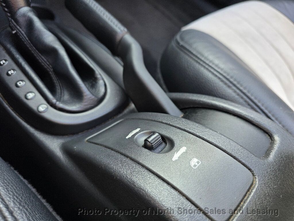 2004 Chrysler Sebring 2004.5 2dr Convertible Touring - 22954533 - 45