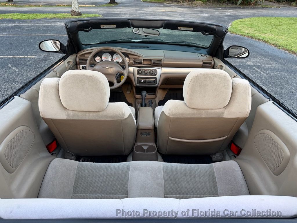 2004 Chrysler Sebring Convertible GTC - 23096135 - 11