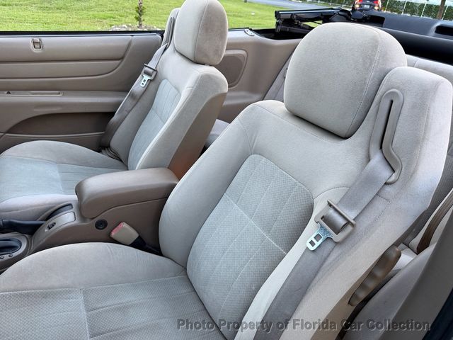 2004 Chrysler Sebring Convertible GTC - 23096135 - 37