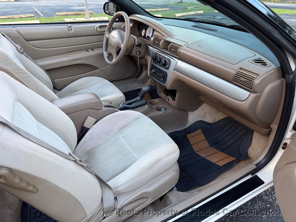 2004 Chrysler Sebring Convertible GTC - 23096135 - 38