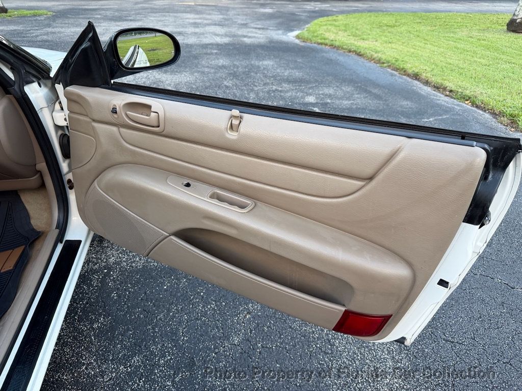 2004 Chrysler Sebring Convertible GTC - 23096135 - 53