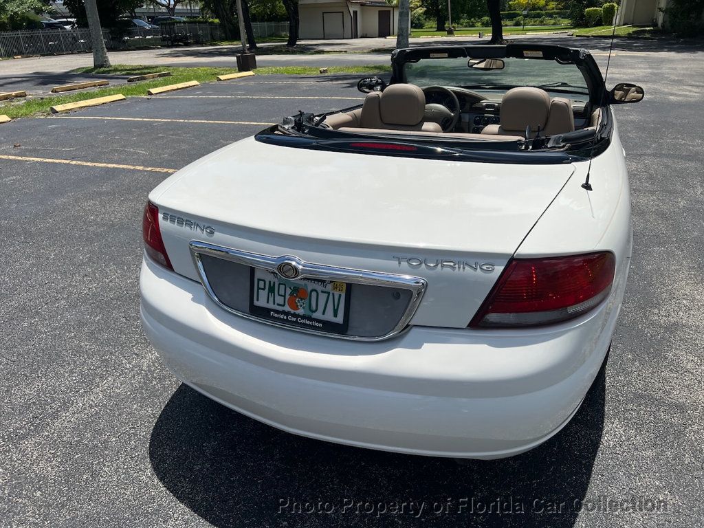 2004 Chrysler Sebring Convertible Touring Automatic - 22535699 - 17