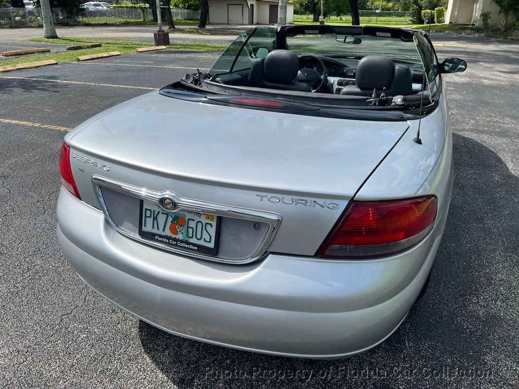 2004 Chrysler Sebring Convertible Touring Platinum Edition - 22884341 - 17