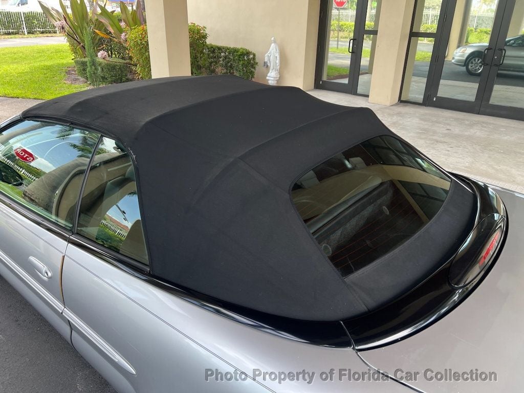 2004 Chrysler Sebring Convertible Touring Platinum Edition - 22884341 - 38
