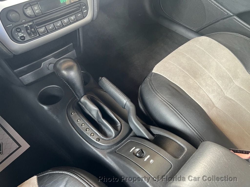 2004 Chrysler Sebring Convertible Touring Platinum Edition - 22884341 - 40