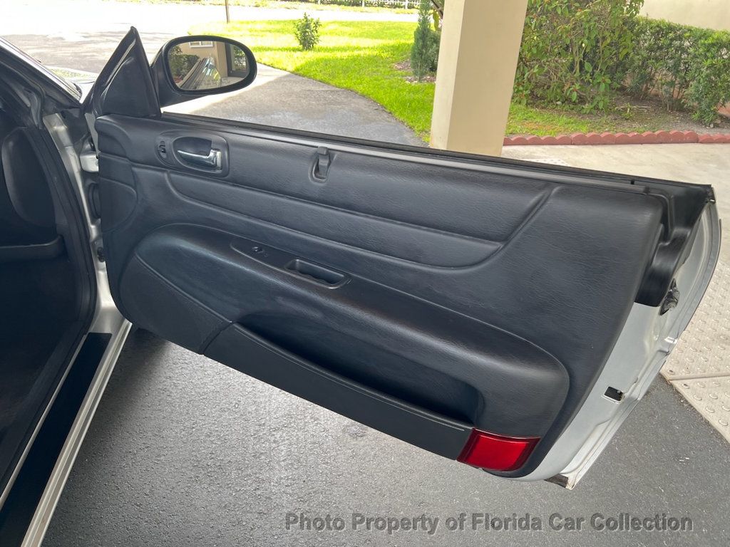 2004 Chrysler Sebring Convertible Touring Platinum Edition - 22884341 - 47