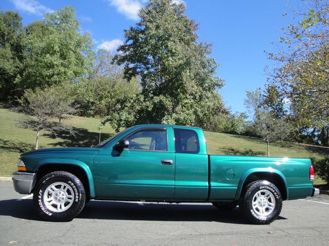 2004 Dodge Dakota Club Cab SLT CLUB-CAB, 1-OWNER, ONLY 63K MILES! MINT-COND! - 22927664 - 30