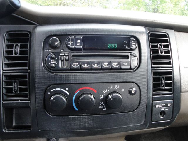 2004 Dodge Dakota Club Cab SLT CLUB-CAB, 1-OWNER, ONLY 63K MILES! MINT-COND! - 22927664 - 38