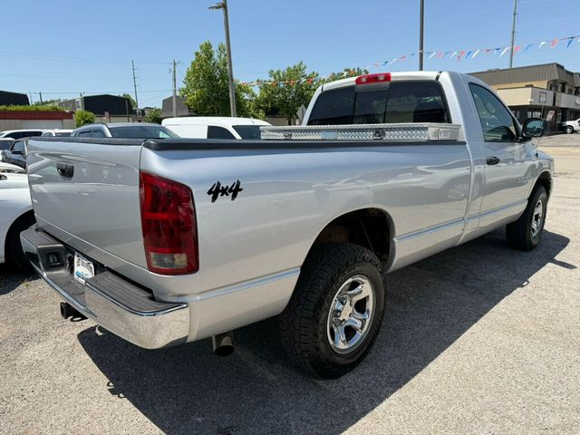 2004 Dodge Ram 1500 2dr Reg Cab 140.5" WB 4WD SLT - 23026915 - 2