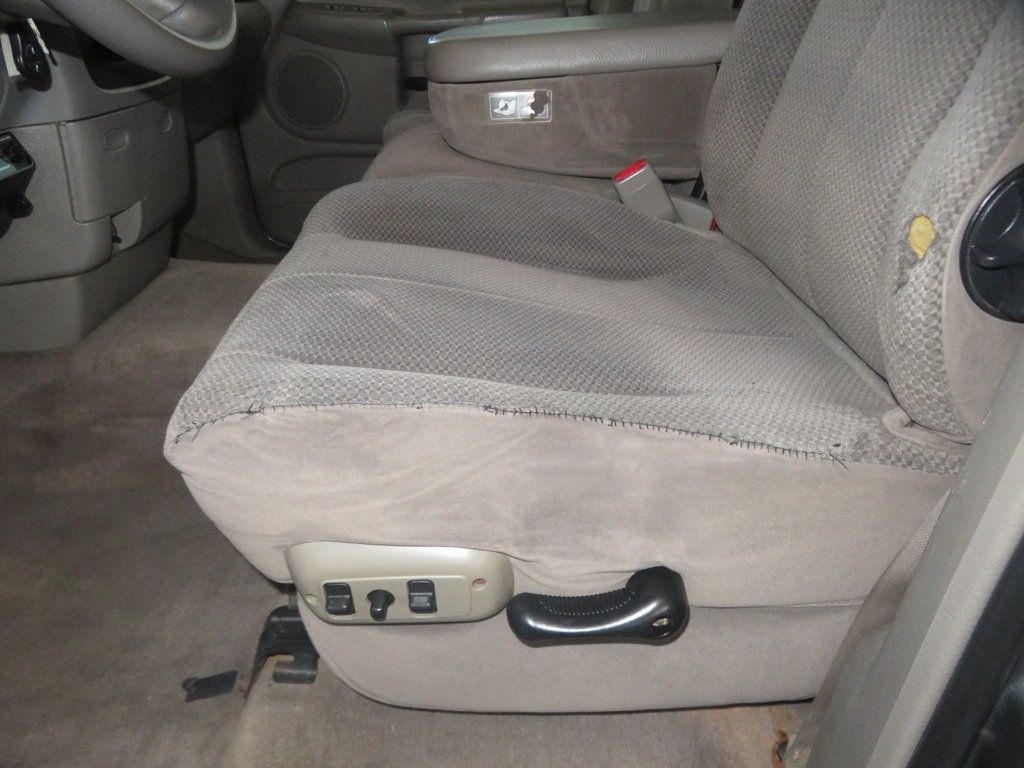 2004 Dodge Ram 2500 1OWNER 28 SERVICE RECORDS AZ TRUCK NO ACCIDENTS LIFTED NEW TIRES - 23003344 - 18