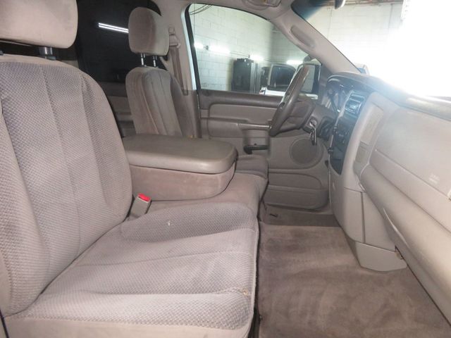 2004 Dodge Ram 2500 1OWNER 28 SERVICE RECORDS AZ TRUCK NO ACCIDENTS LIFTED NEW TIRES - 23003344 - 32