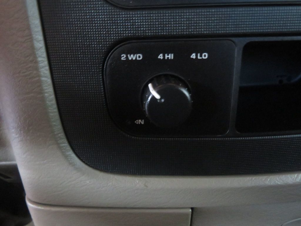 2004 Dodge Ram 2500 1OWNER 28 SERVICE RECORDS AZ TRUCK NO ACCIDENTS LIFTED NEW TIRES - 23003344 - 39