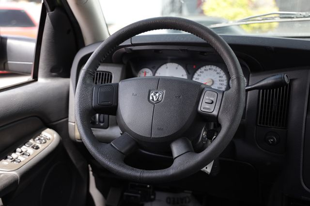 2004 Dodge Ram 2500 4dr Quad Cab 140.5" WB ST - 23067243 - 31
