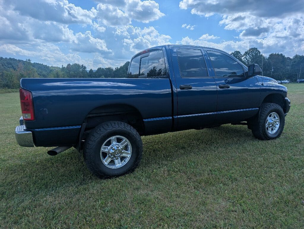 2004 Dodge Ram 3500 SLT photo 4
