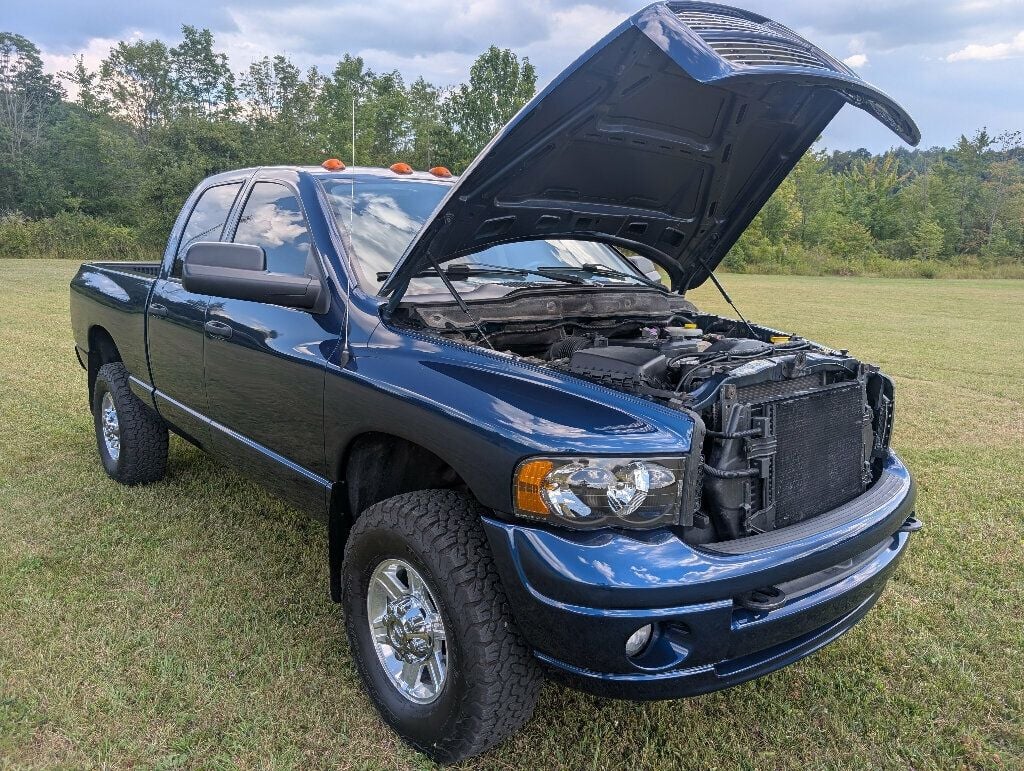 2004 Dodge Ram 3500 SLT photo 54