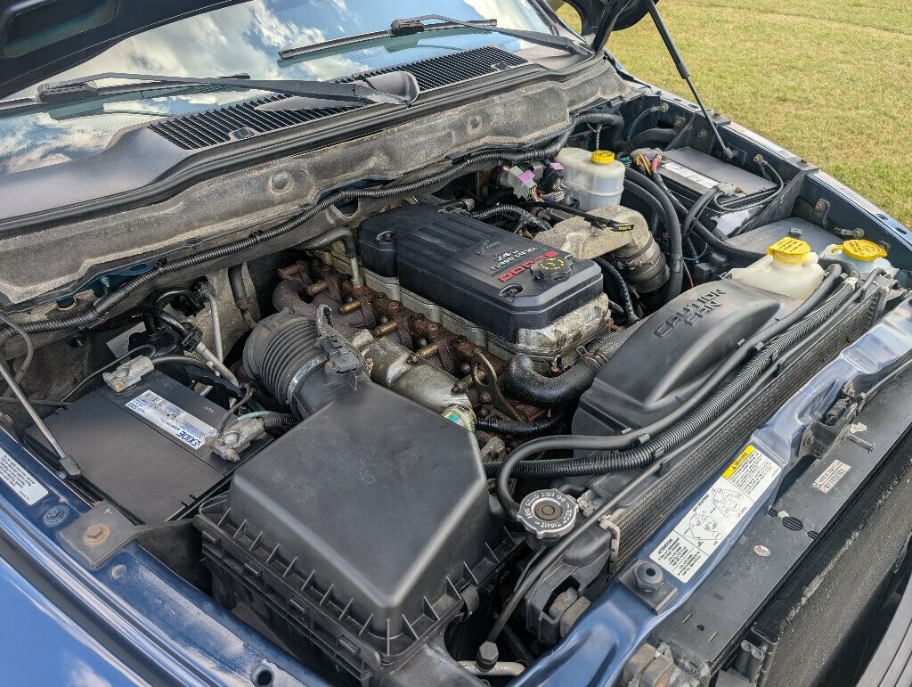 2004 Dodge Ram 3500 SLT photo 57
