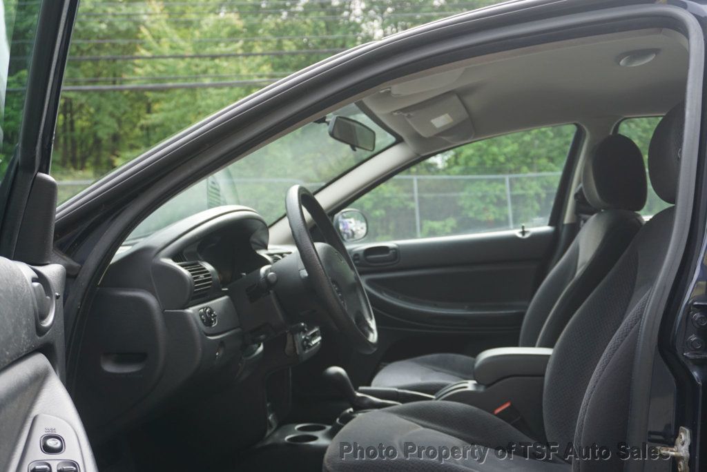 2004 Dodge Stratus 2004 4dr Sedan SXT - 22848147 - 9