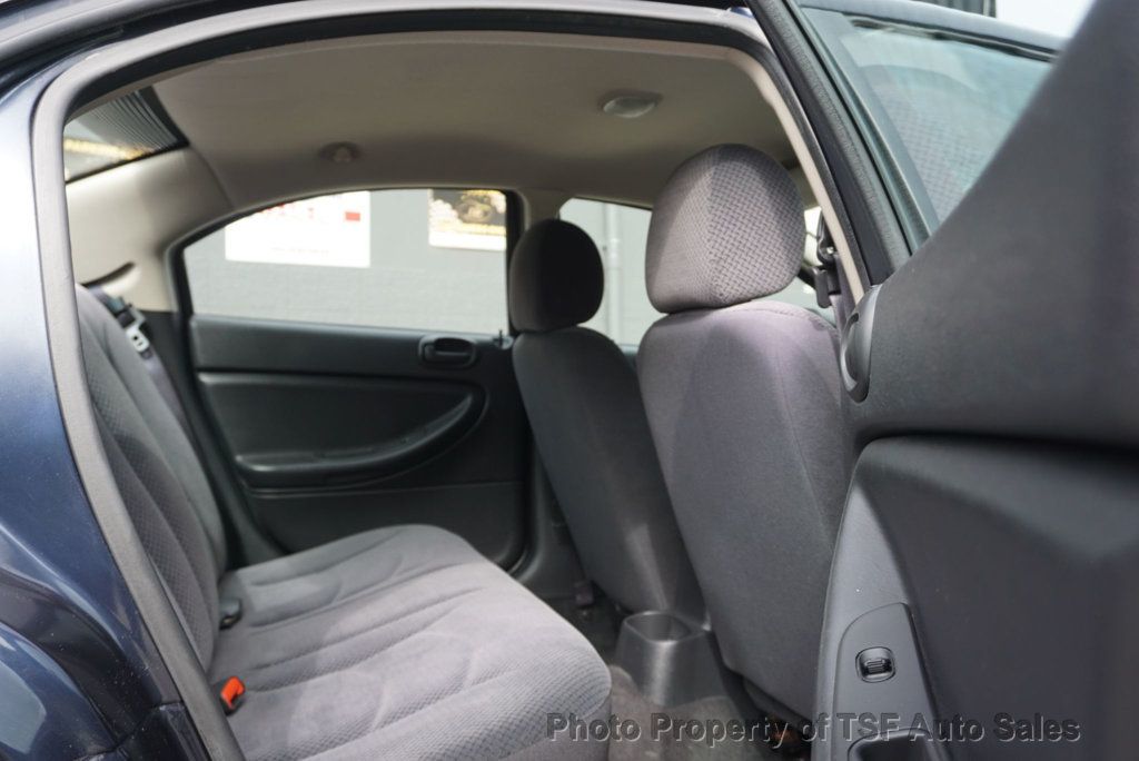 2004 Dodge Stratus 2004 4dr Sedan SXT - 22848147 - 14