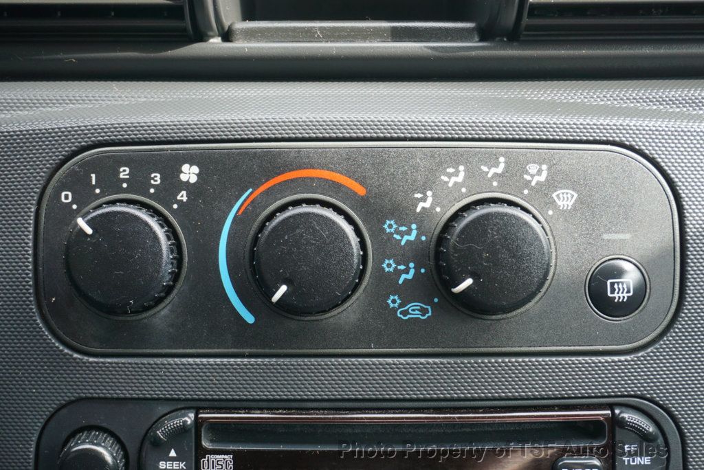 2004 Dodge Stratus 2004 4dr Sedan SXT - 22848147 - 21