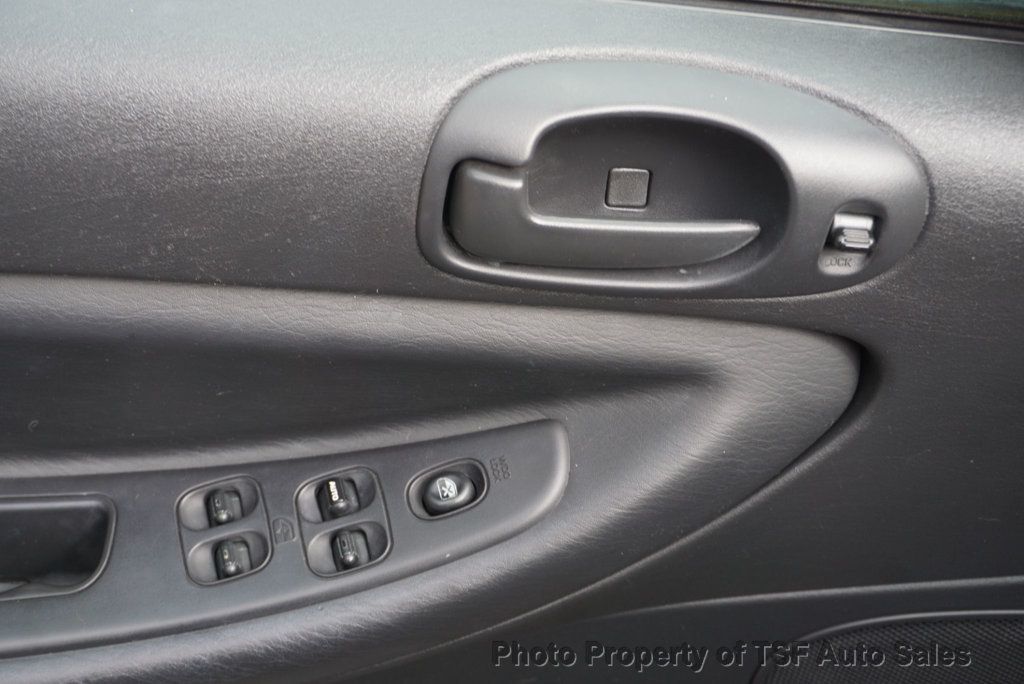 2004 Dodge Stratus 2004 4dr Sedan SXT - 22848147 - 25