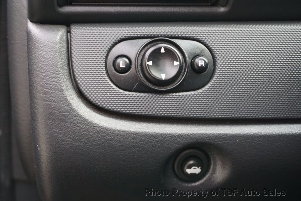 2004 Dodge Stratus 2004 4dr Sedan SXT - 22848147 - 26