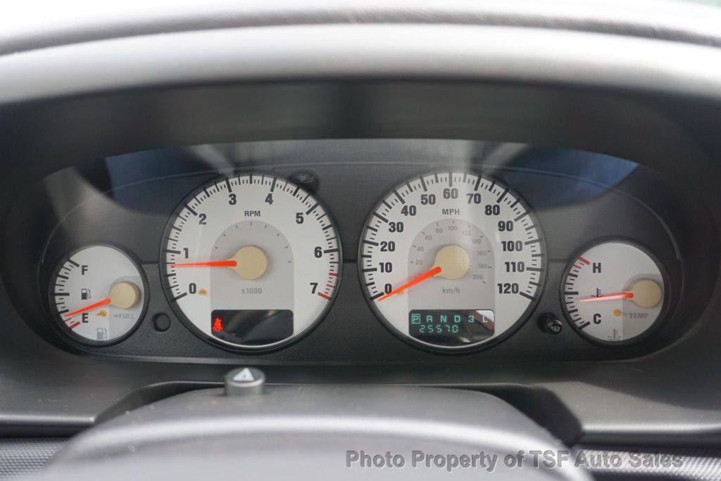 2004 Dodge Stratus 2004 4dr Sedan SXT - 22848147 - 27