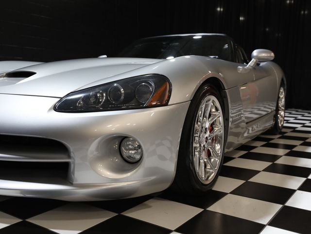 2004 Dodge Viper 2dr Convertible SRT10 - 23055520 - 14