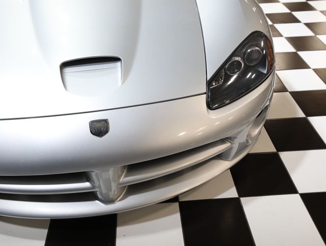 2004 Dodge Viper 2dr Convertible SRT10 - 23055520 - 15