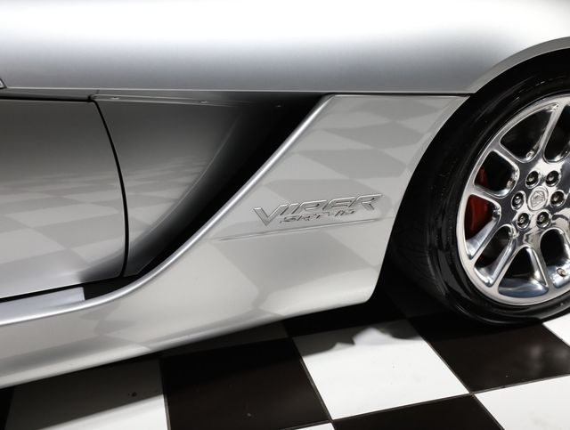 2004 Dodge Viper 2dr Convertible SRT10 - 23055520 - 22