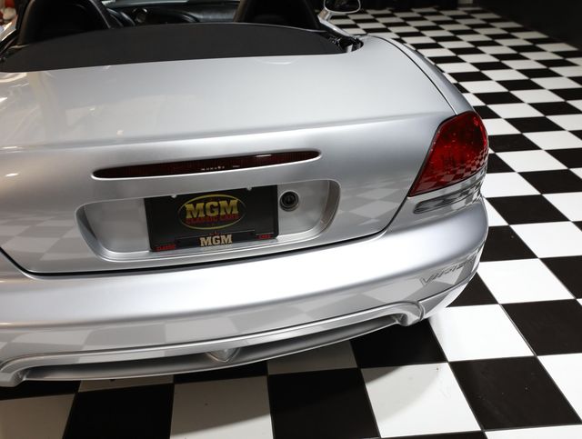 2004 Dodge Viper 2dr Convertible SRT10 - 23055520 - 27