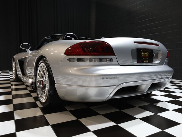 2004 Dodge Viper 2dr Convertible SRT10 - 23055520 - 30