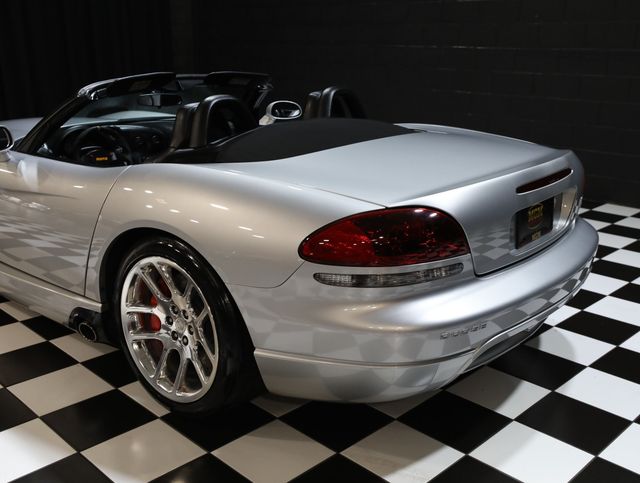 2004 Dodge Viper 2dr Convertible SRT10 - 23055520 - 31