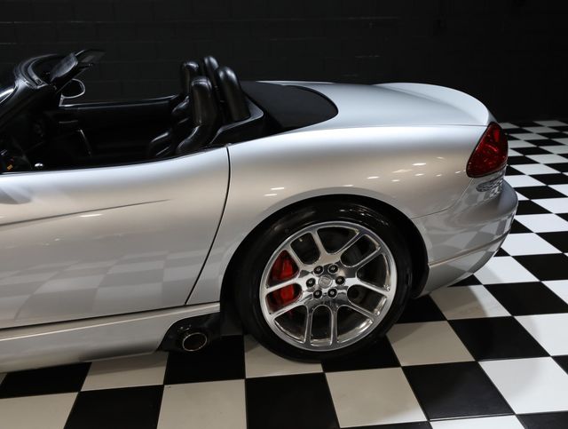 2004 Dodge Viper 2dr Convertible SRT10 - 23055520 - 34