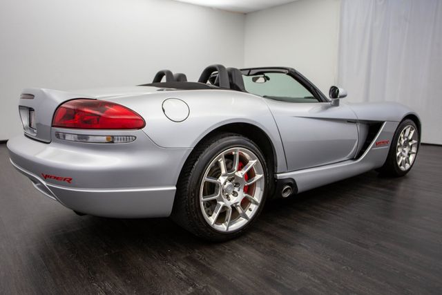 2004 Dodge Viper 2dr Convertible SRT10 - 22283182 - 23