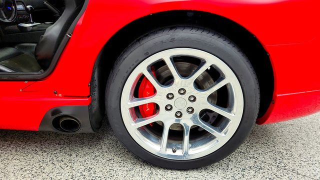 2004 Dodge Viper 2dr Convertible SRT10 with Bluetooth Connectivity - 23010975 - 8