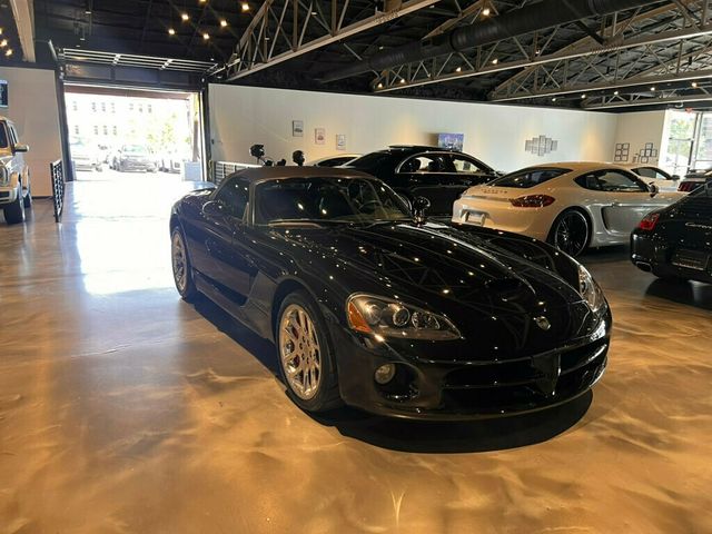 2004 Dodge Viper V10/6SpeedManual/BluetoothRadio/ABS/PwrMirrors/KeylessEntry - 23014726 - 10