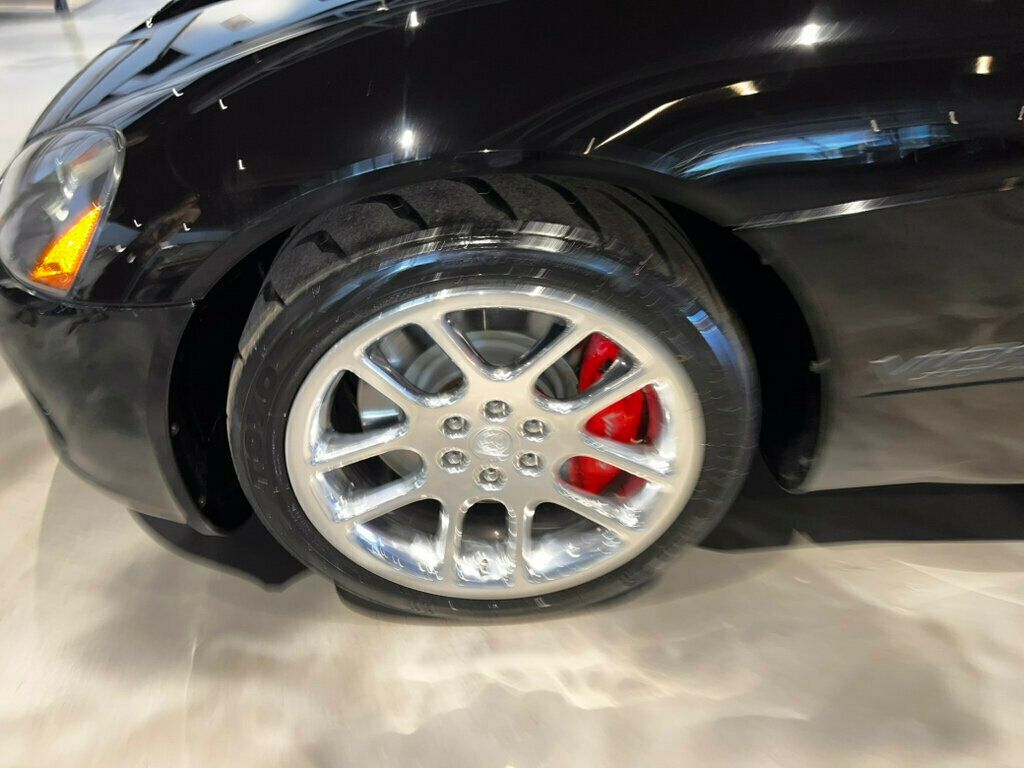 2004 Dodge Viper V10/6SpeedManual/BluetoothRadio/ABS/PwrMirrors/KeylessEntry - 23014726 - 13