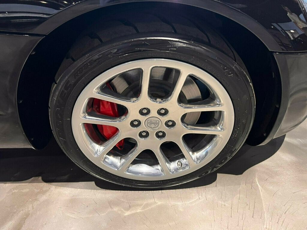 2004 Dodge Viper V10/6SpeedManual/BluetoothRadio/ABS/PwrMirrors/KeylessEntry - 23014726 - 17