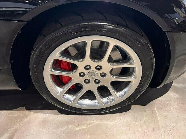 2004 Dodge Viper V10/6SpeedManual/BluetoothRadio/ABS/PwrMirrors/KeylessEntry - 23014726 - 17