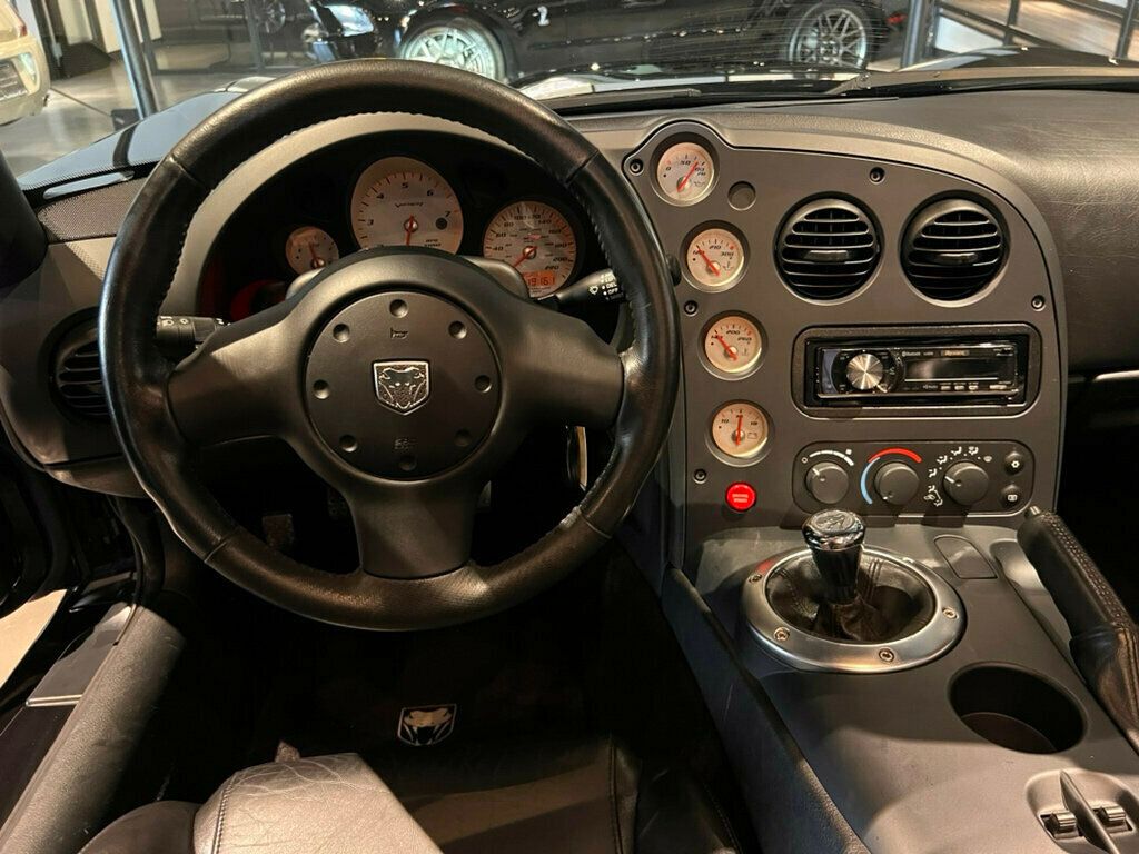 2004 Dodge Viper V10/6SpeedManual/BluetoothRadio/ABS/PwrMirrors/KeylessEntry - 23014726 - 21