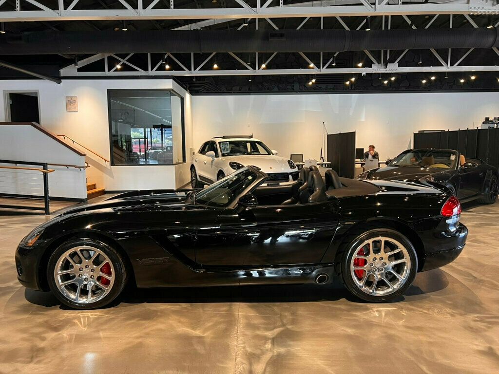2004 Dodge Viper V10/6SpeedManual/BluetoothRadio/ABS/PwrMirrors/KeylessEntry - 23014726 - 2