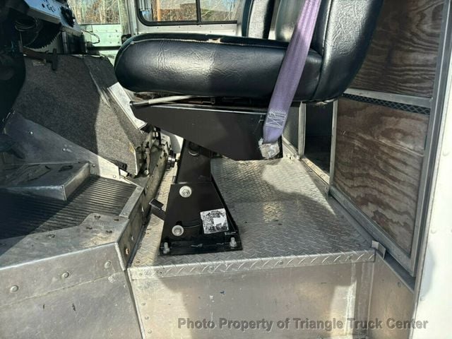 2004 Ford E350HD STEP VAN JUST 48k MILES! GREAT FOR A FOOD TRUCK! - 22961300 - 15