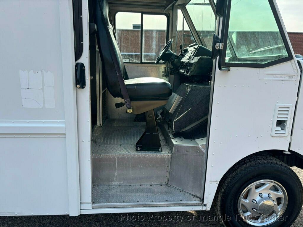 2004 Ford E350HD STEP VAN JUST 48k MILES! GREAT FOR A FOOD TRUCK! - 22961300 - 20