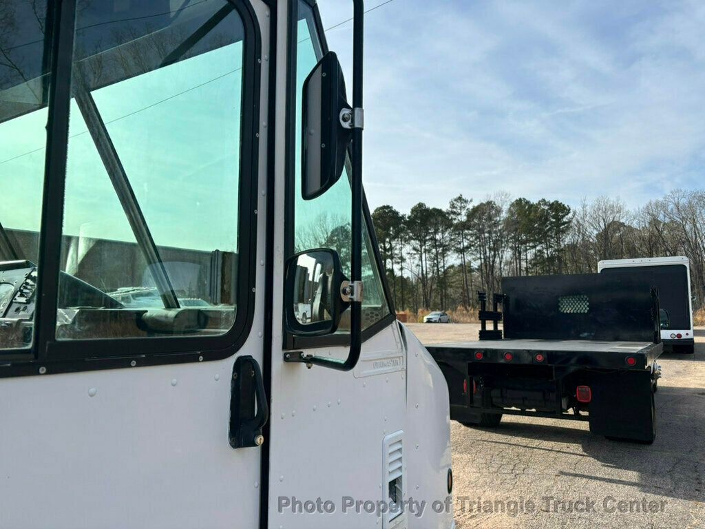 2004 Ford E350HD STEP VAN JUST 48k MILES! GREAT FOR A FOOD TRUCK! - 22961300 - 29