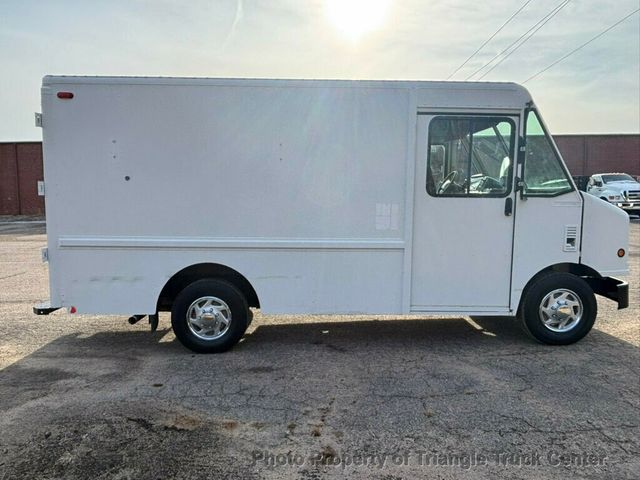 2004 Ford E350HD STEP VAN JUST 48k MILES! GREAT FOR A FOOD TRUCK! - 22961300 - 4