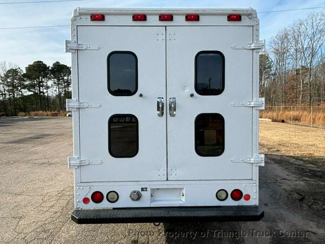 2004 Ford E350HD STEP VAN JUST 48k MILES! GREAT FOR A FOOD TRUCK! - 22961300 - 6