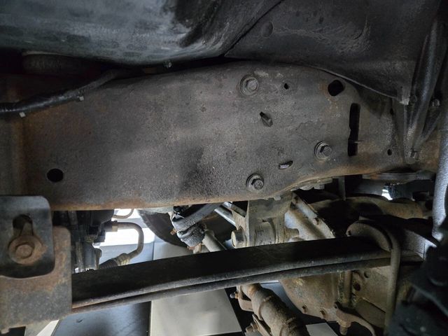 2004 Ford Excursion 137" WB 6.0L Limited 4WD - 22963908 - 23